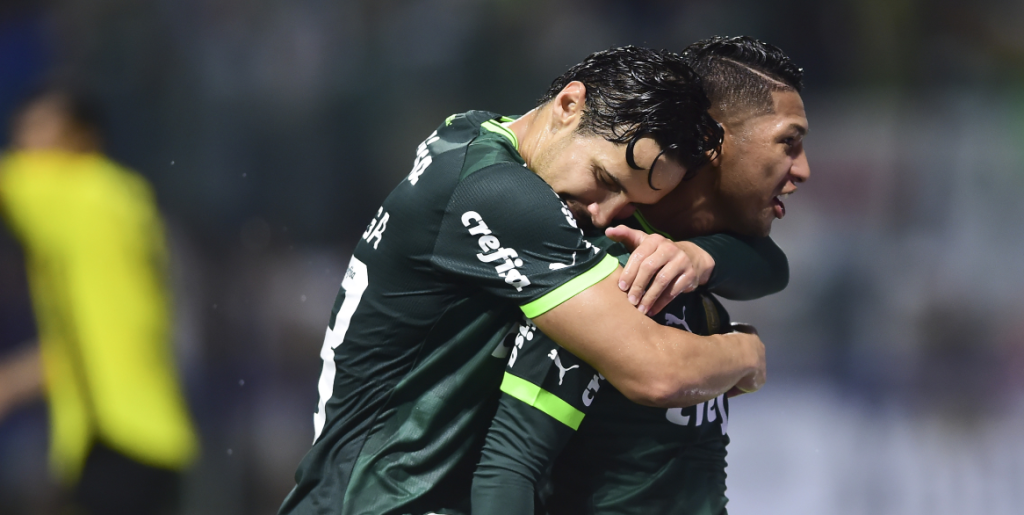 Rony marca e Palmeiras avança no Paulistão