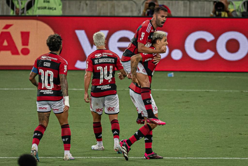Time no Flamengo ganha 3 dias de folga após se classificar para final do Carioca