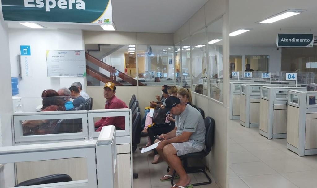 Procon Goiás atende no Mutirão Renegocia