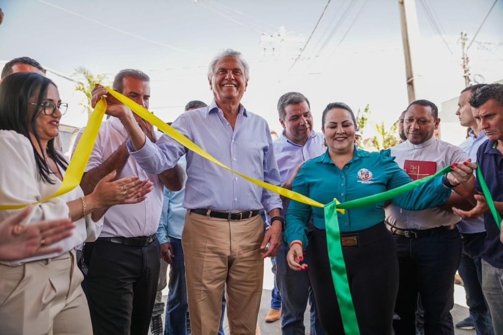 Escola em tempo integral é inaugurada em Goianira