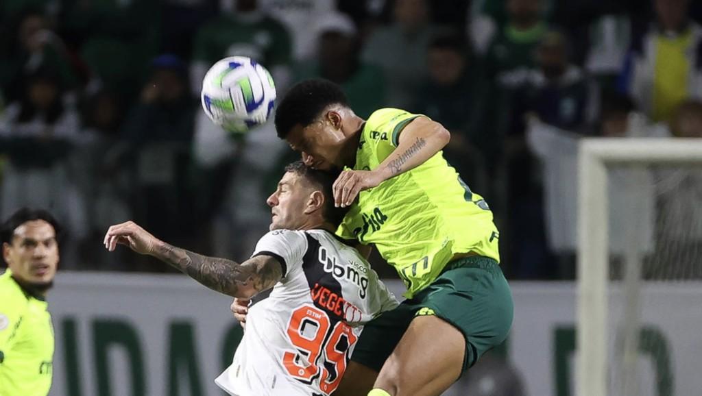 Palmeiras vence o Vasco e segue na 