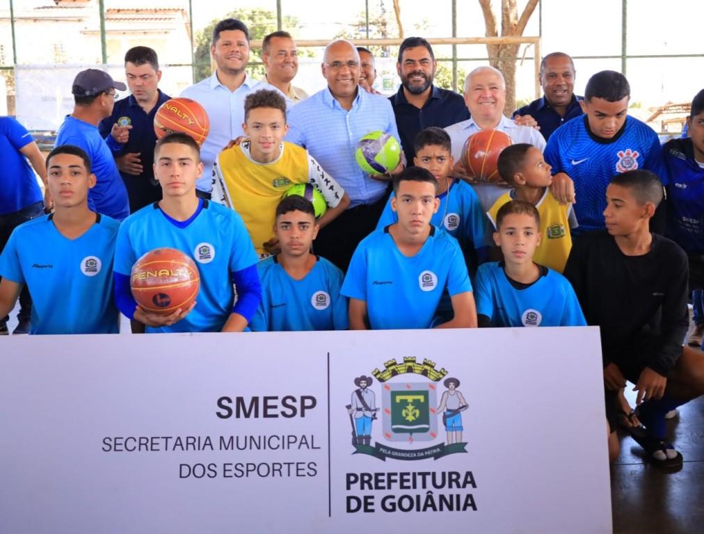 Prefeito Rogério lança programa Esporte nos Bairros 2.0 e amplia locais de práticas esportivas gratuitas