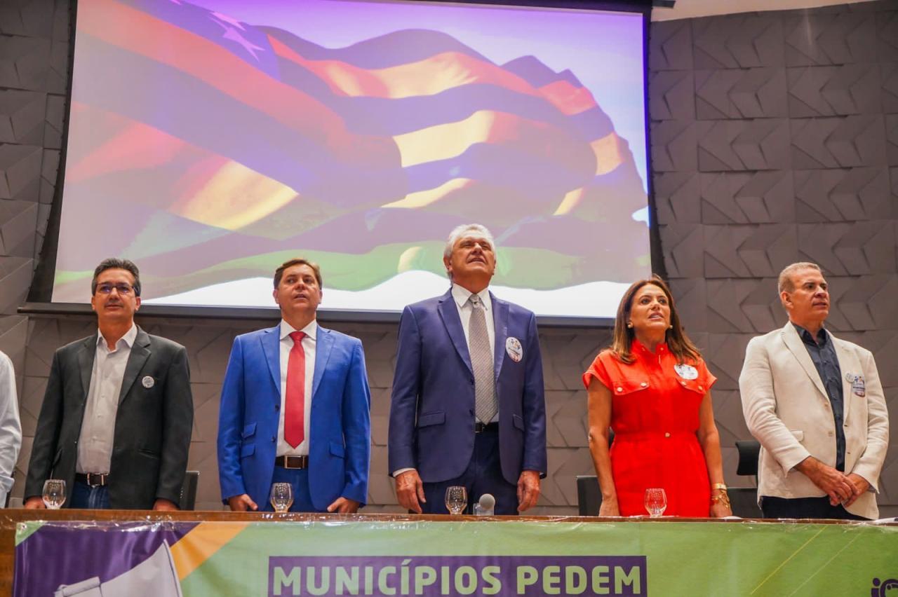 Goiás vai liberar R$ 66 milhões em emendas para municípios neste mês