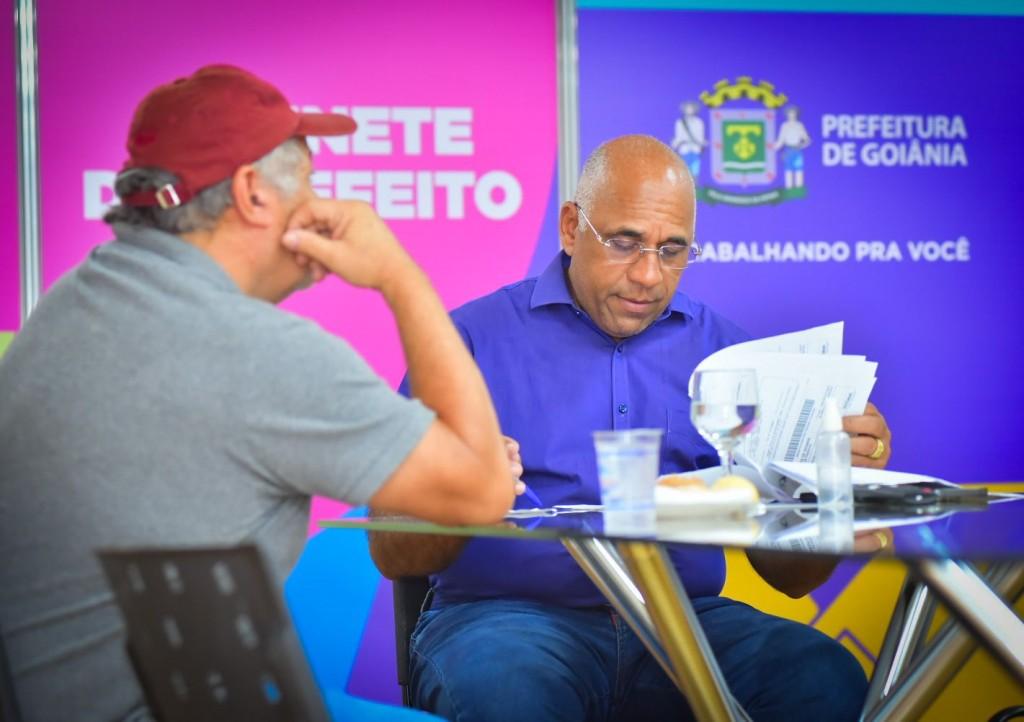 Prefeito Rogério instala gabinete itinerante para atender moradores da Região Noroeste