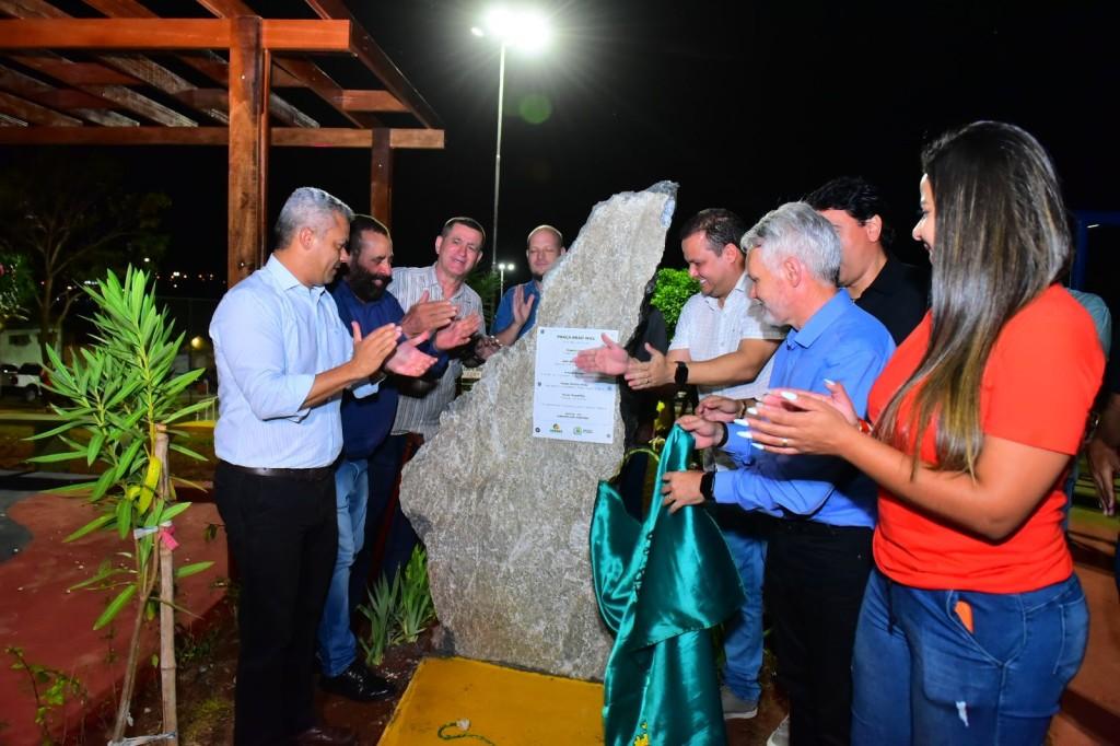 Prefeitura de Goiânia entrega praça à comunidade do Residencial Real Conquista