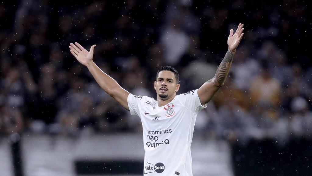 Corinthians e Santos empatam em clássico acirrado nos acréscimos, mantendo ambos ameaçados de rebaixamento no Brasileirão