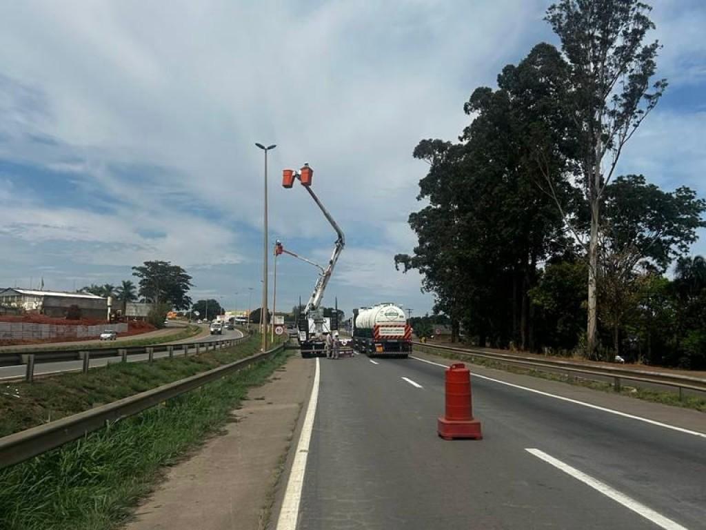 Prefeitura de Goiânia inicia manutenção e modernização da iluminação pública com lâmpadas de LED no trecho urbano da BR-153