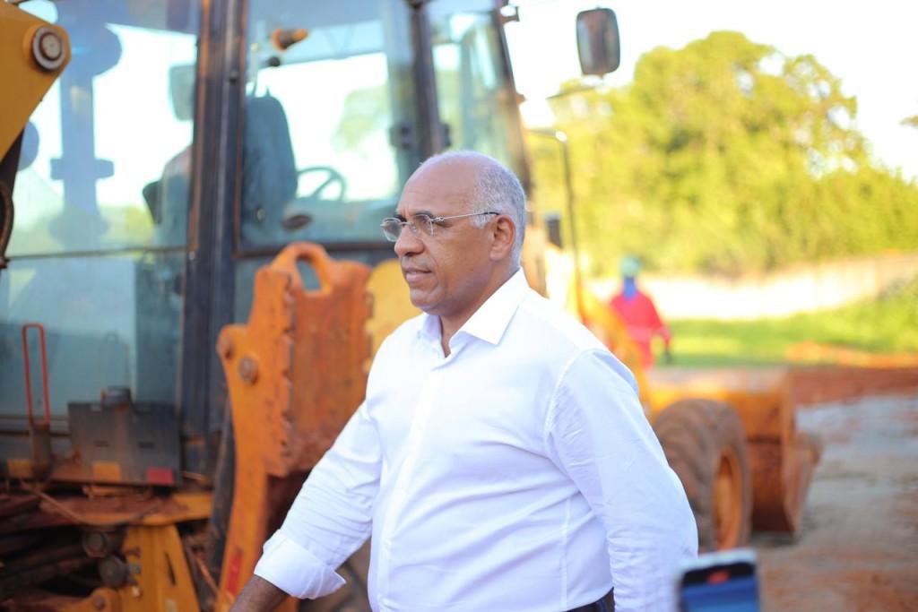 Prefeito Rogério vistoria 14 obras e destaca a importância da ação da Prefeitura na qualidade de vida das pessoas