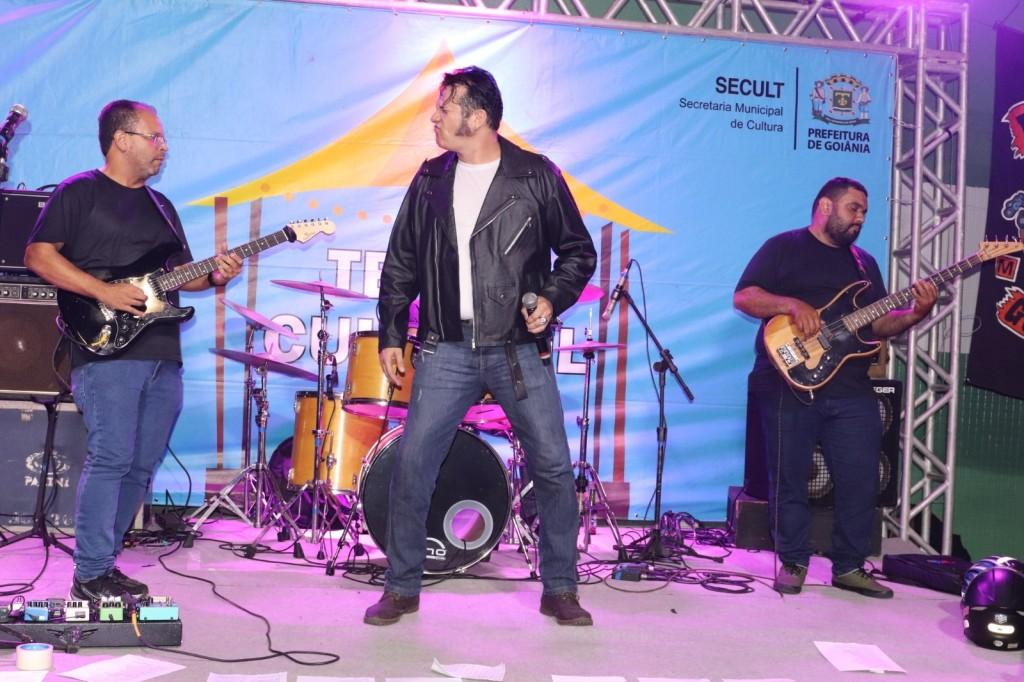 Prefeitura de Goiânia apresenta show Tributo a Elvis em Encontro de Motociclistas da Avenida Paranaíba