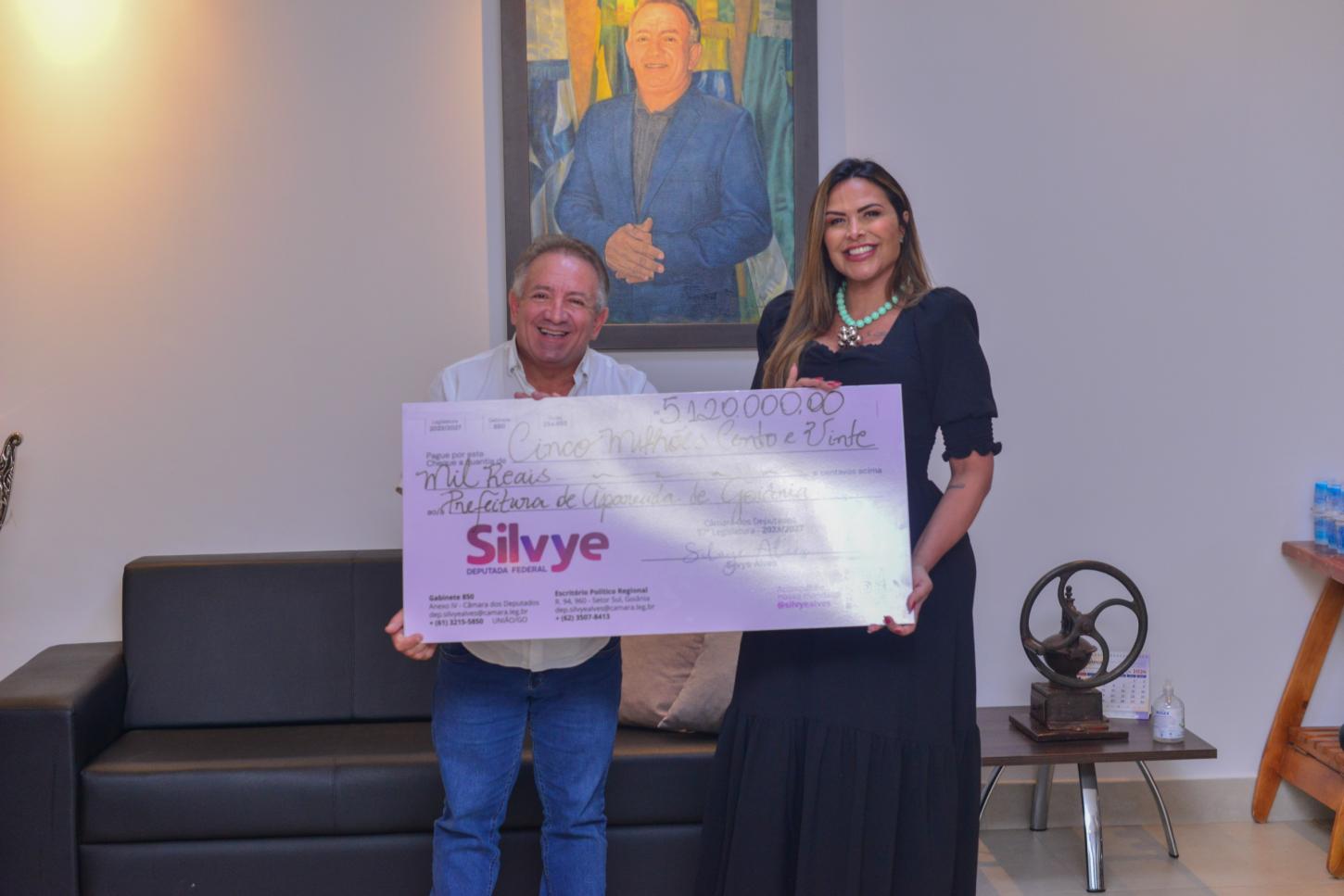 Prefeito Vilmar e Deputada Silvye selam parceria em prol de Aparecida