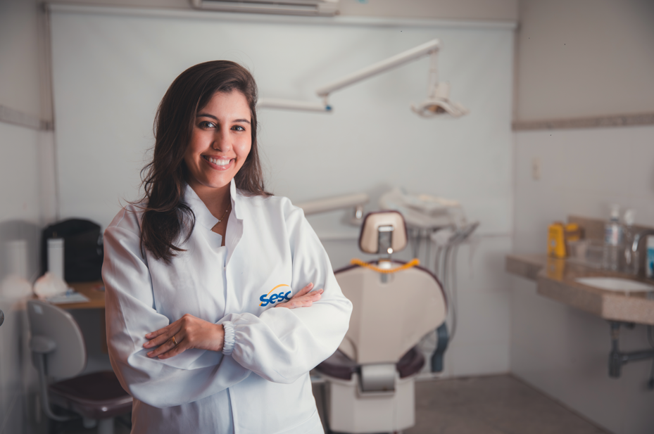 Sesc oferece atendimento odontológico: confira as datas de pré-inscrição para o 2º trimestre