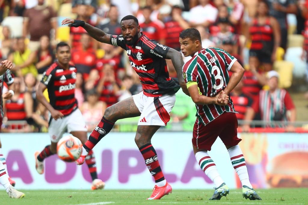 Flamengo conquista o Carioca em final tensa contra o Fluminense