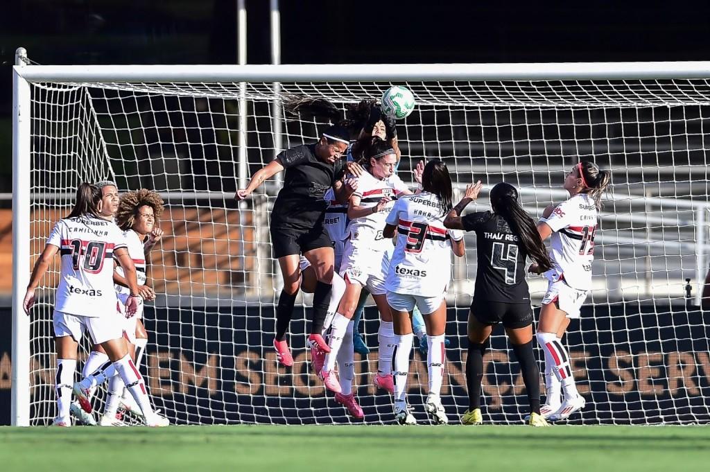 São Paulo conquista a Supercopa Feminina em final épica contra o Corinthians