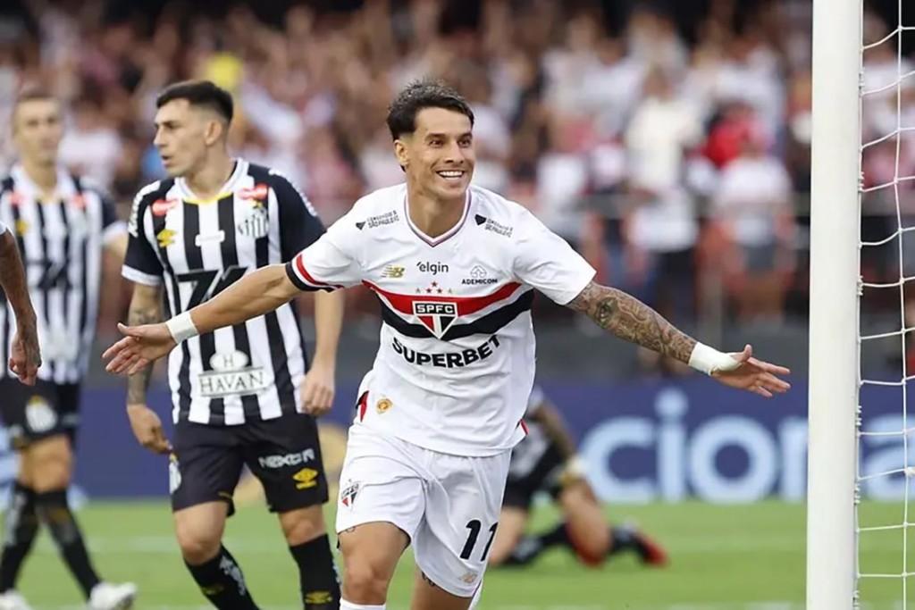 São Paulo vence clássico contra o Santos e alivia pressão no Morumbis