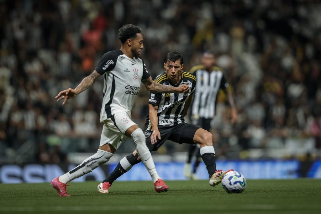 Atlético-MG e Corinthians empatam sem gols na Arena MRV pelo Brasileirão