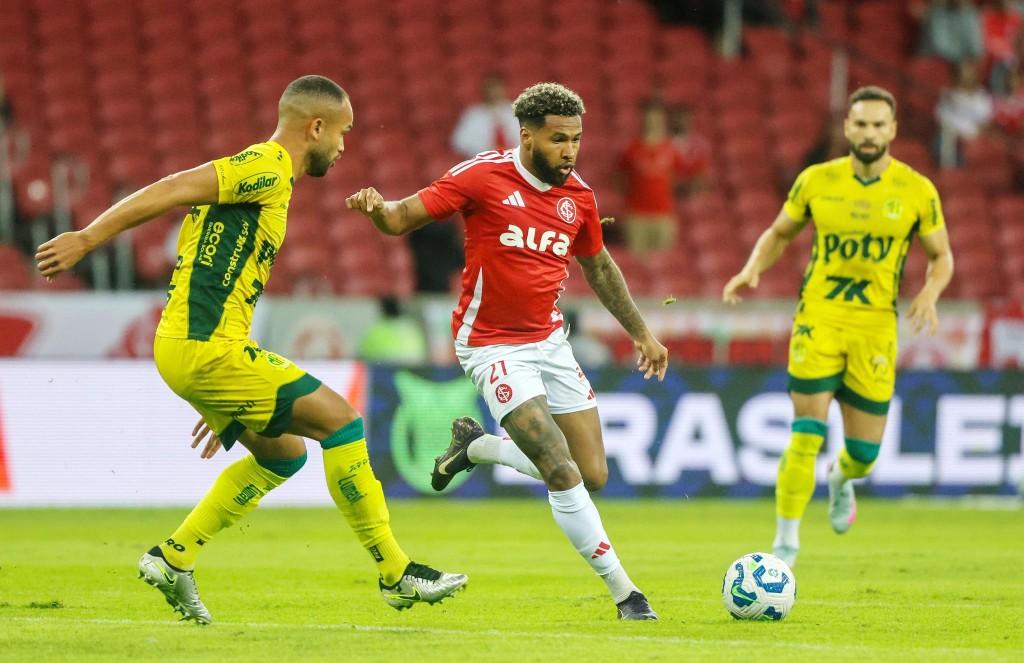 Internacional empata com Mirassol no Beira-Rio e se aproxima da Z4