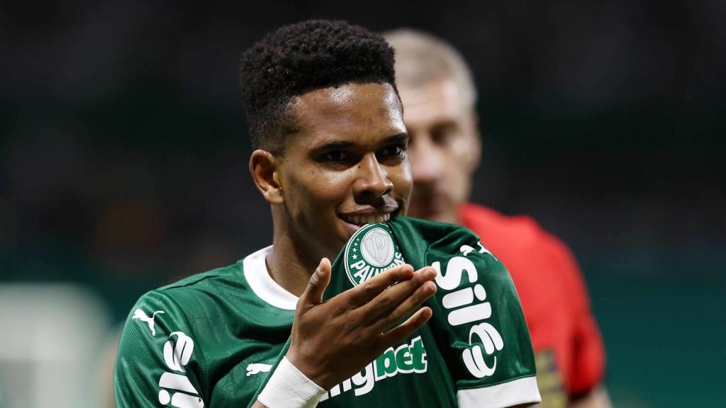 Palmeiras vence Ceará por 3 a 0, com show de Estêvão e confirma vaga nas oitavas da Copa do Brasil 