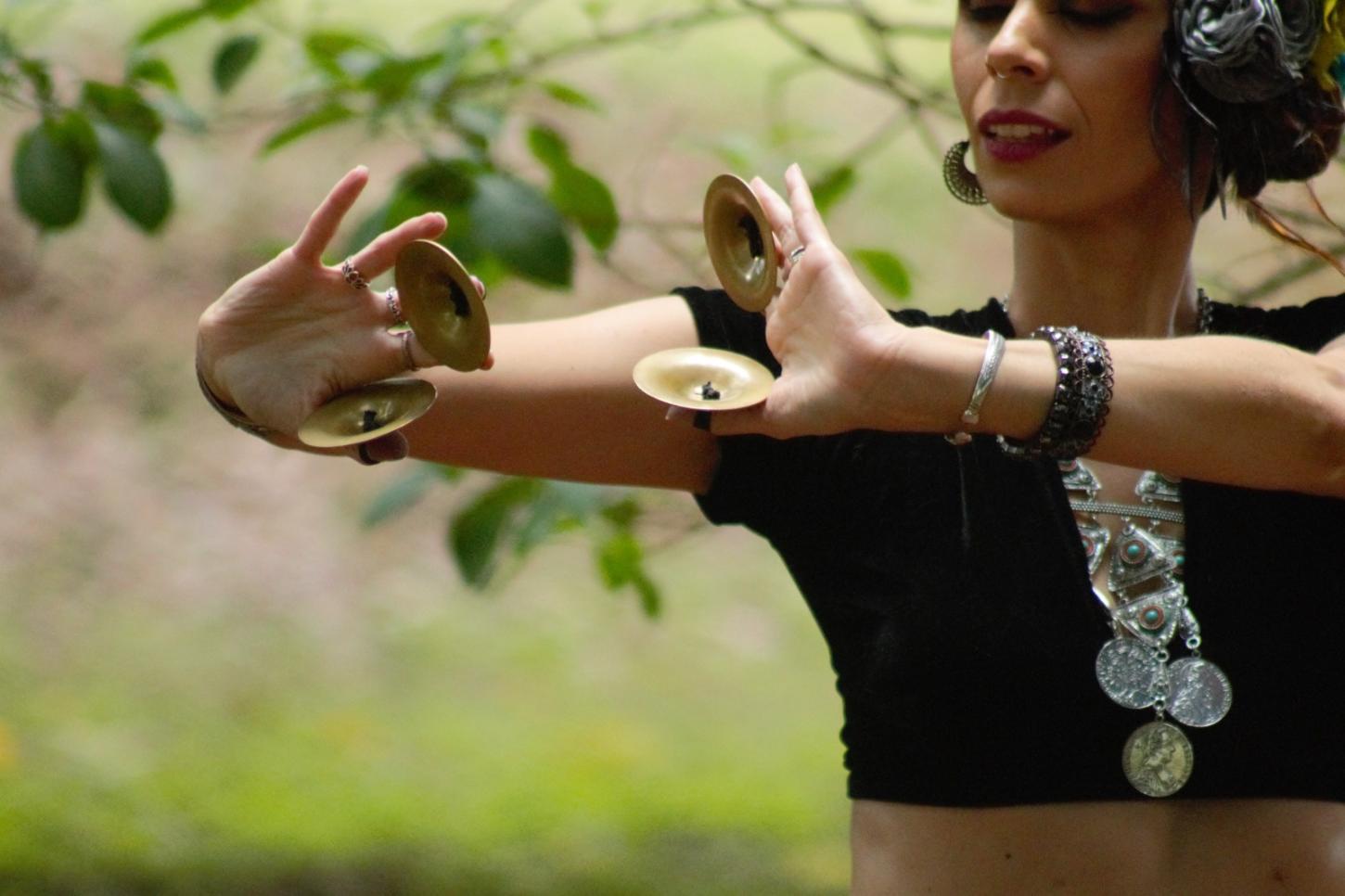 Workshop gratuito convida mulheres a ressignificarem o corpo por meio da dança