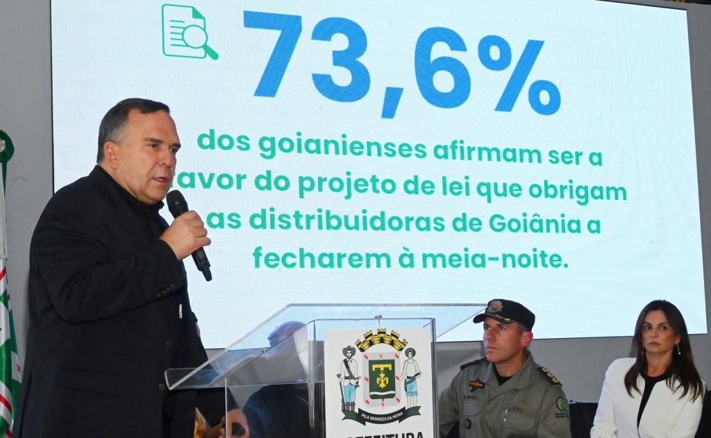 Goianiense aprova novo horário de funcionamento de distribuidoras de bebidas