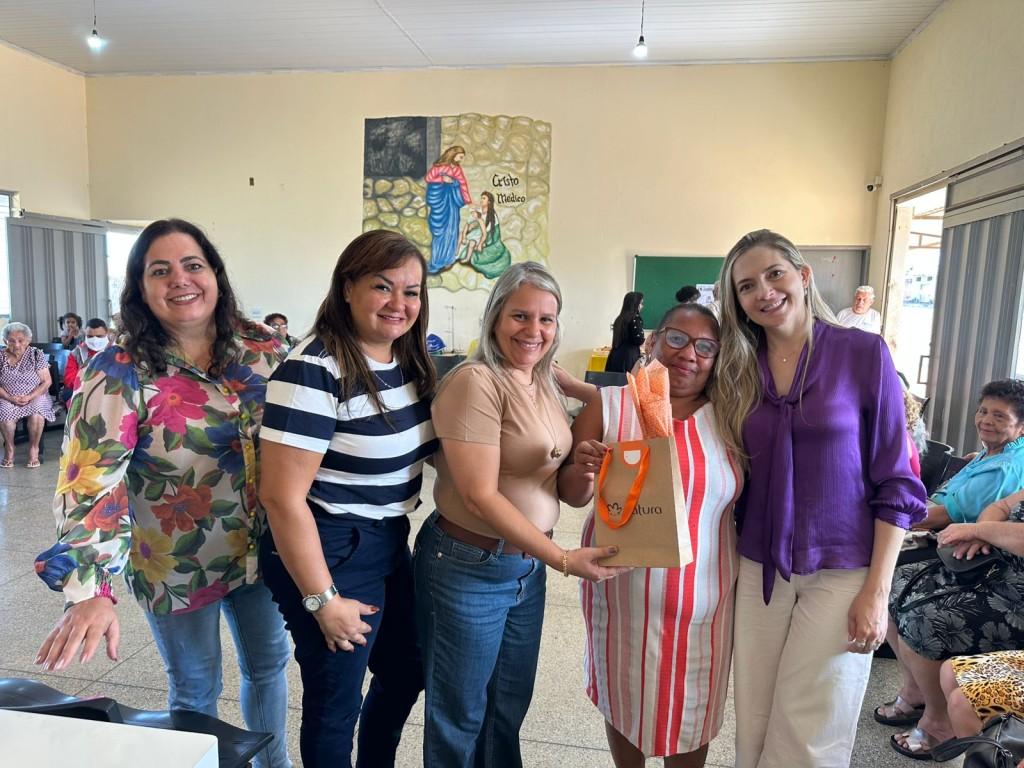 Idosos celebram Dia dos Avós com atividades no CRAS Jardim Cerrado