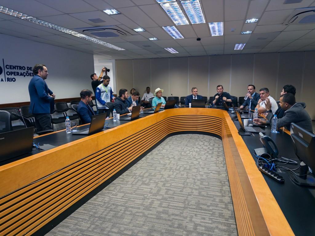 Mabel visita Centro de Operações e Resiliência no Rio de Janeiro