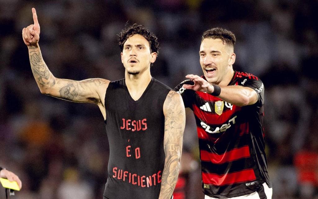 Pedro brilha e Flamengo vence clássico contra o Fluminense