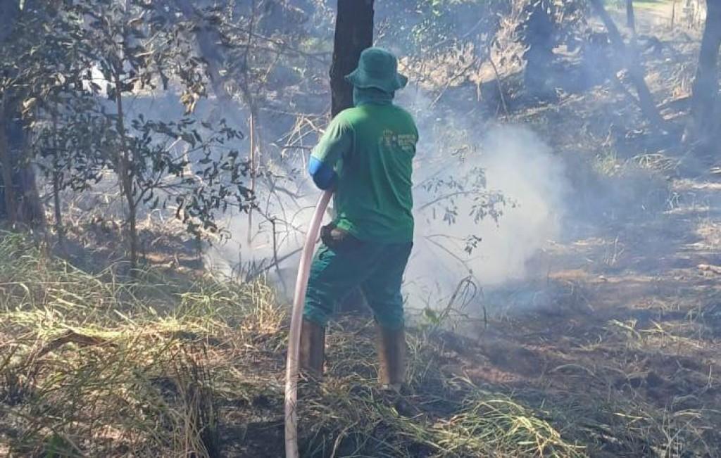 Prefeitura orienta população sobre riscos de incêndio durante período de estiagem