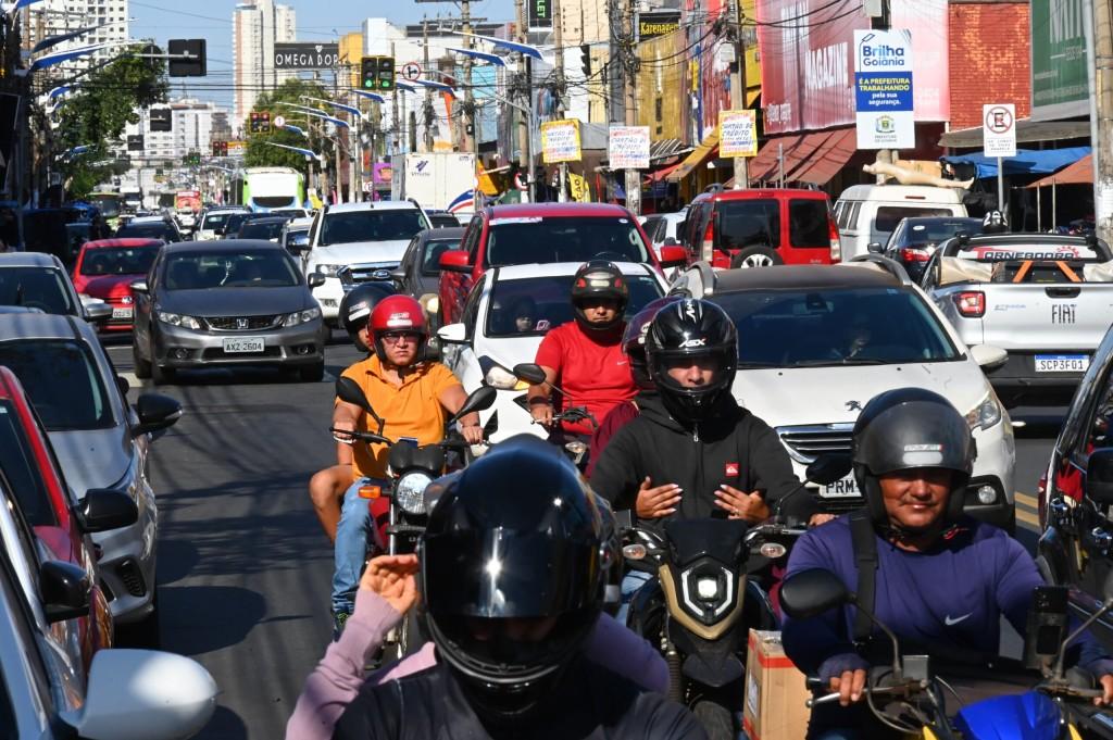 Trecho da Avenida 24 de Outubro passa a ter sentido único a partir desta quinta-feira (24/7)