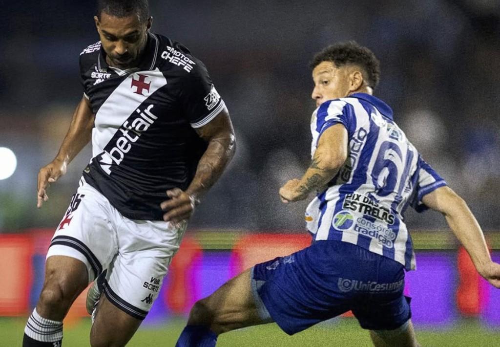 Vasco e CSA empatam em Maceió e deixam decisão da Copa do Brasil para o Rio