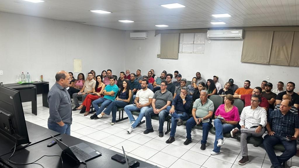 Comurg promove treinamento a gestores e fiscais de contratos com apresentação de novas diretrizes de medição