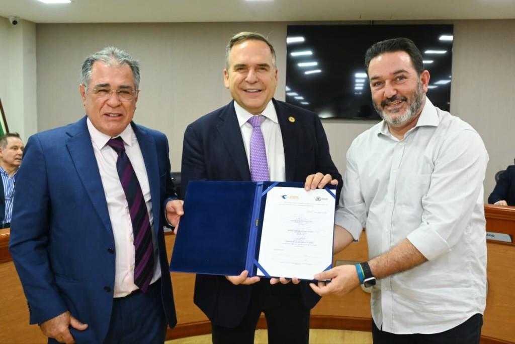 Prefeitura firma cessão de imóvel para instalação de Ponto de Apoio da SET no Centro de Goiânia