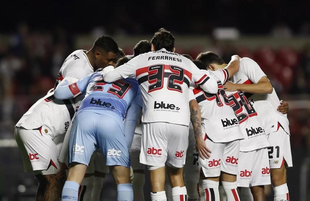 São Paulo garante vaga nas quartas da Libertadores em decisão nos pênaltis
