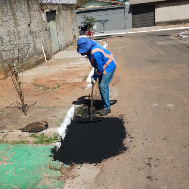 Seinfra participa do Goiânia + Humana com atendimento à população e executando as demandas já cadastradas