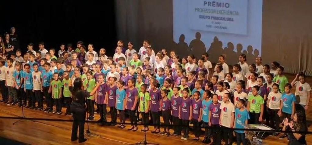 Coral Vozes em Canto da SME participa de Encontro Nacional de Coros