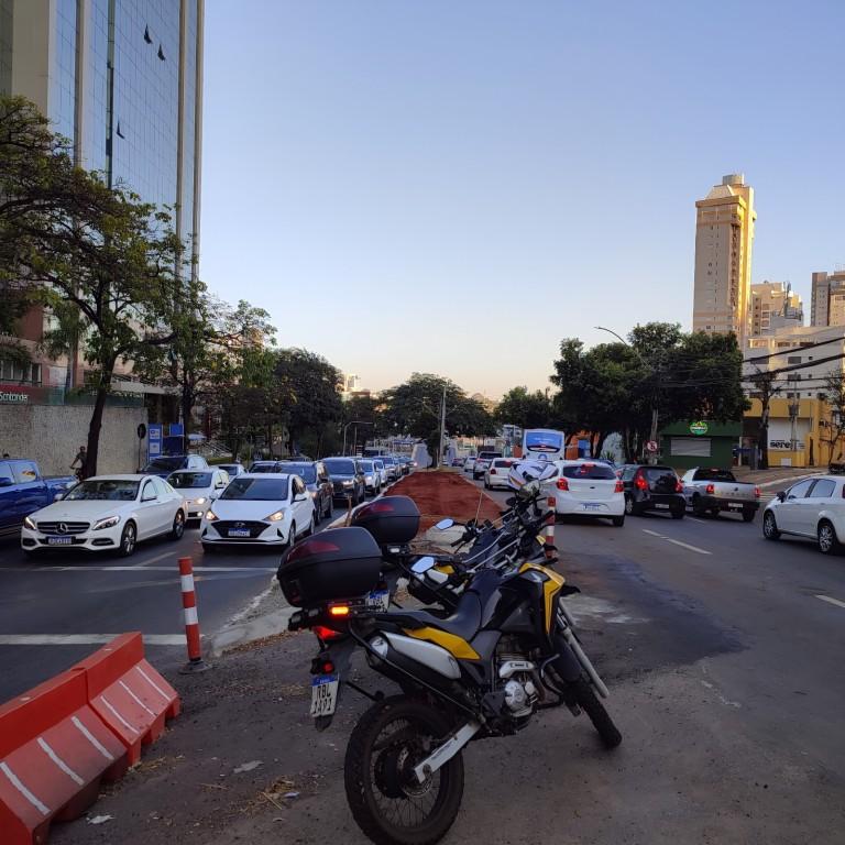 Intervenções no Corredor Jamel Cecílio reduzem tempo de viagem em 50%