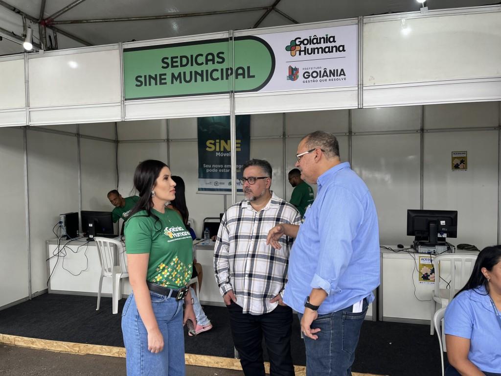 Prefeitura oferece mais de mil vagas de emprego no Goiânia + Humana