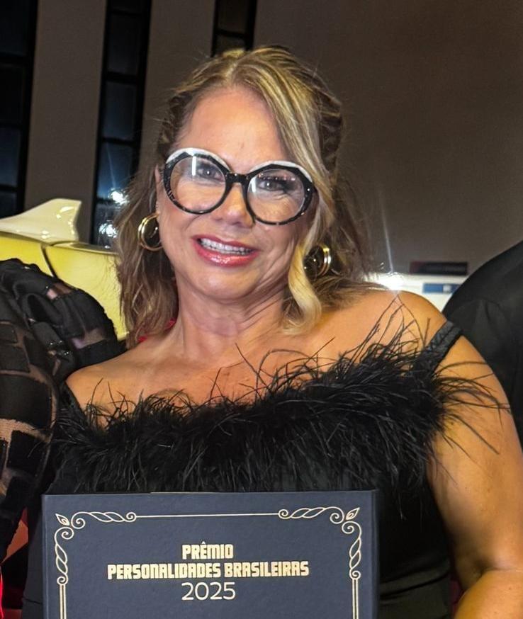 Glória Damaso é homenageada no Prêmio Personalidades Brasileiras 2025