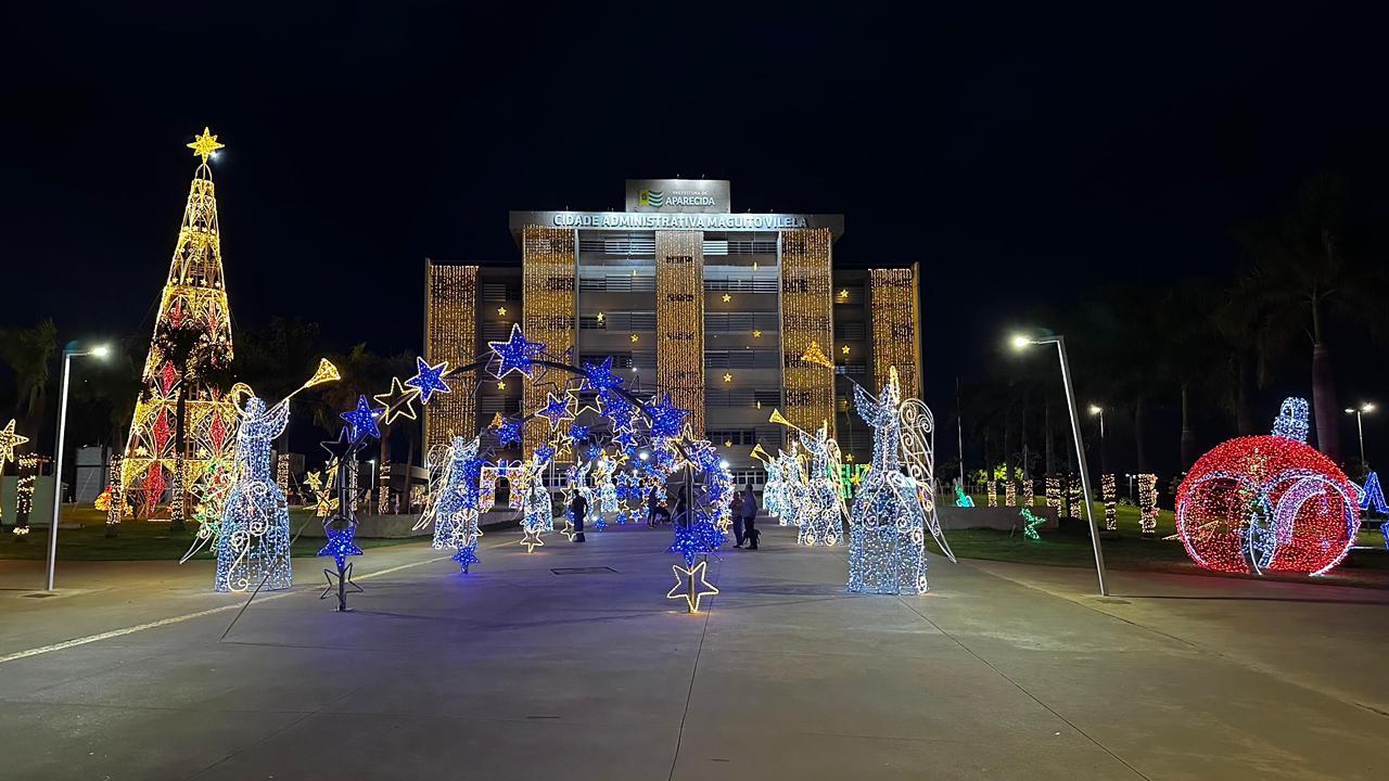 Natal Aparecida: mais de um milhão de pontos de luz iluminam a cidade até 4 de janeiro