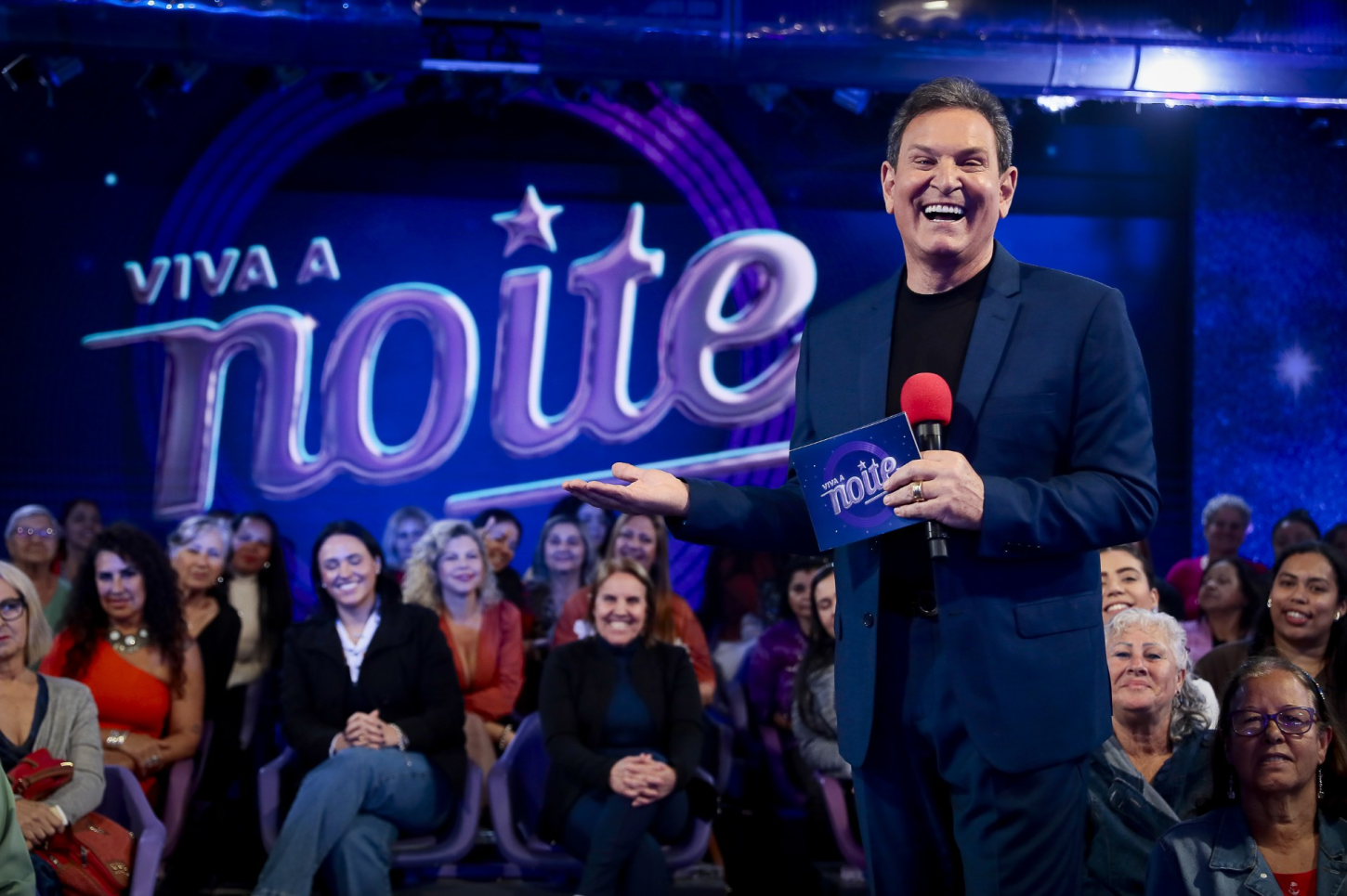 Clássico da TV brasileira, “Viva a Noite” estreia primeira temporada no SBT