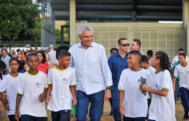 Com investimento recorde, Caiado leva Goiás a ter melhor educação pública do país