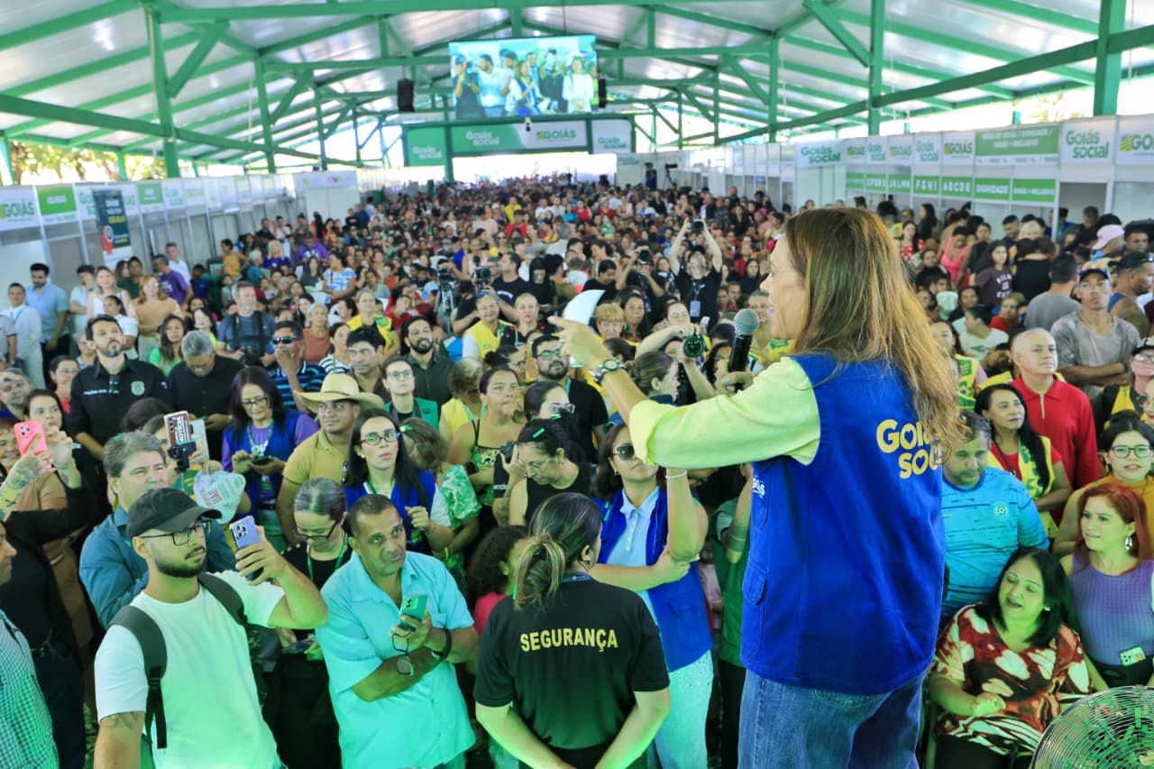 Goiás Social leva serviços e benefícios a Trindade