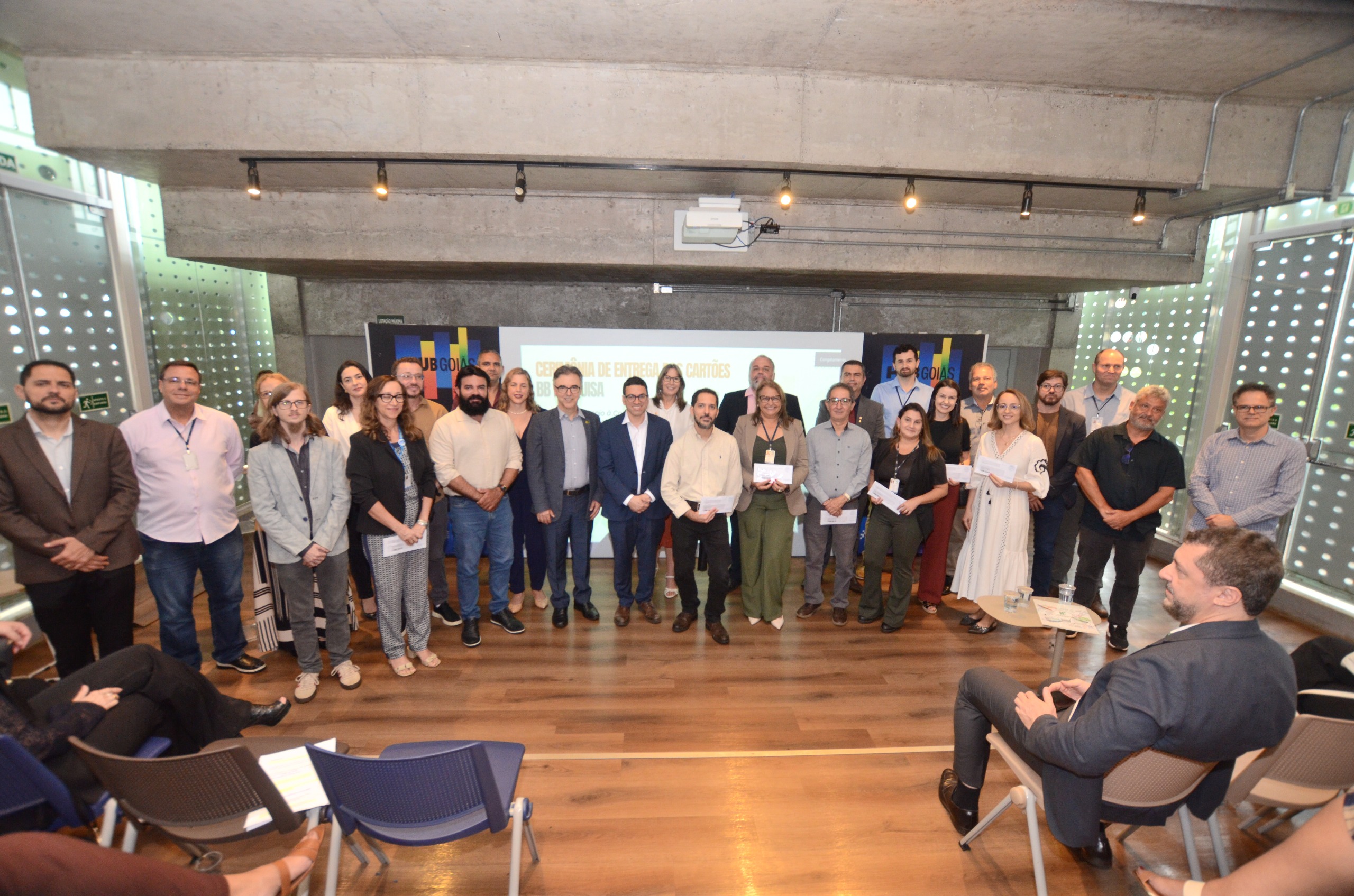 Governo contempla coordenadores de Centros de Pesquisa Emergentes com cartão BB Pesquisa