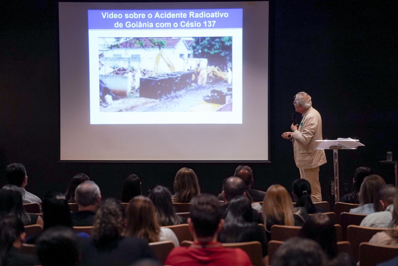Profissionais que atuaram na crise do Césio-137 revisitam o HGG