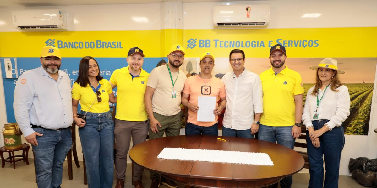 Crédito Rural beneficia produtores goianos durante Tecnoshow com R$ 1,5 milhão