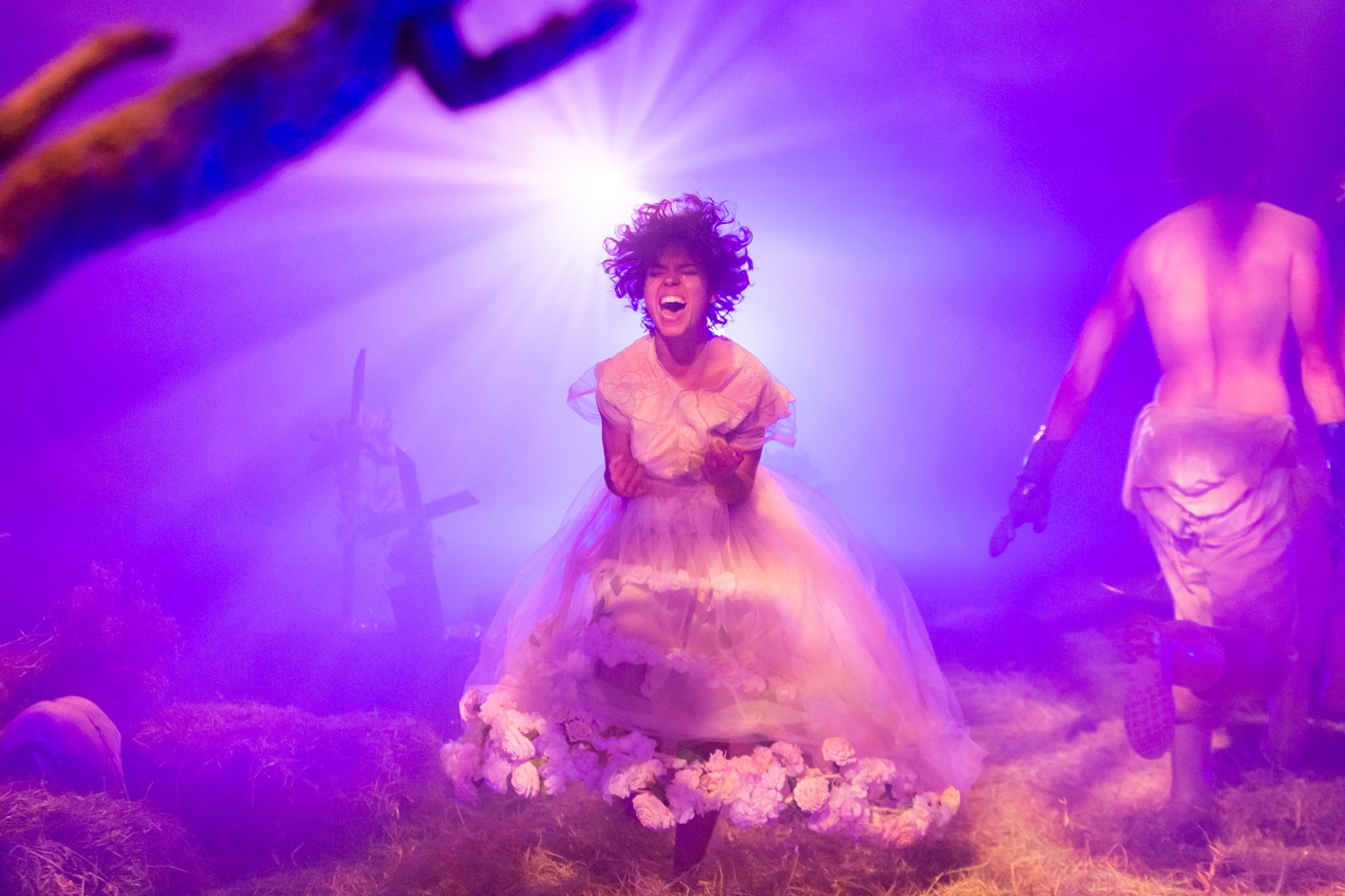 Espetáculo “Republikkk ou Encruzilhada Não É Beco” chega a Anápolis