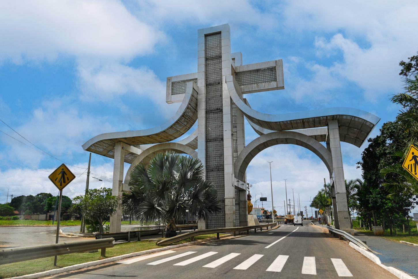 Governo de Goiás abre inscrições para barracas comerciais na Rodovia dos Romeiros