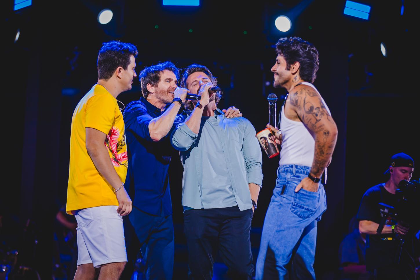 Hugo e Guilherme, com 'No Pelo 360', reúnem mais de 30 mil pessoas e transforma o Serra Dourada em espetáculo histórico em Goiânia