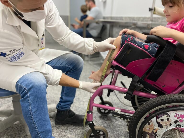 Oficina Itinerante do Crer oferece atendimento ortopédico em São Luís de Montes Belos