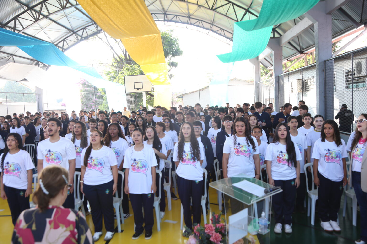 Inaugurada quadra coberta no Colégio Joaquim Ricardo Teixeira