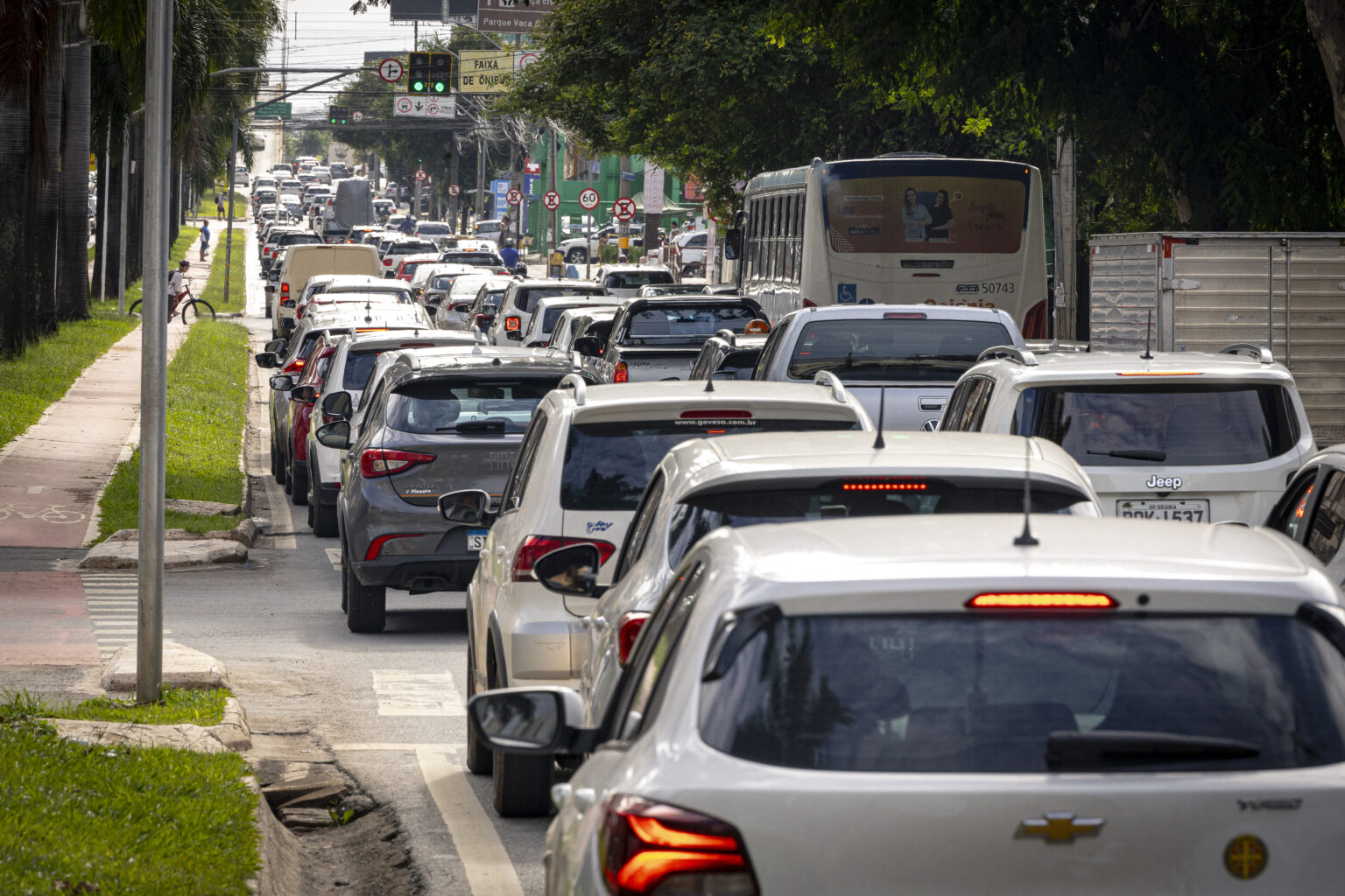 IPVA de maio vence nesta sexta-feira para todas placas. Veja como emitir a parcela